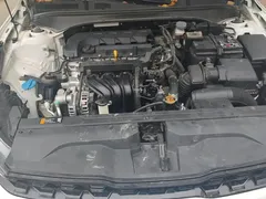 2023 Kia Cerato 1.5L CVT Luxury, белый — фото 10