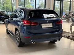 2021 BMW X1, синий — фото 10