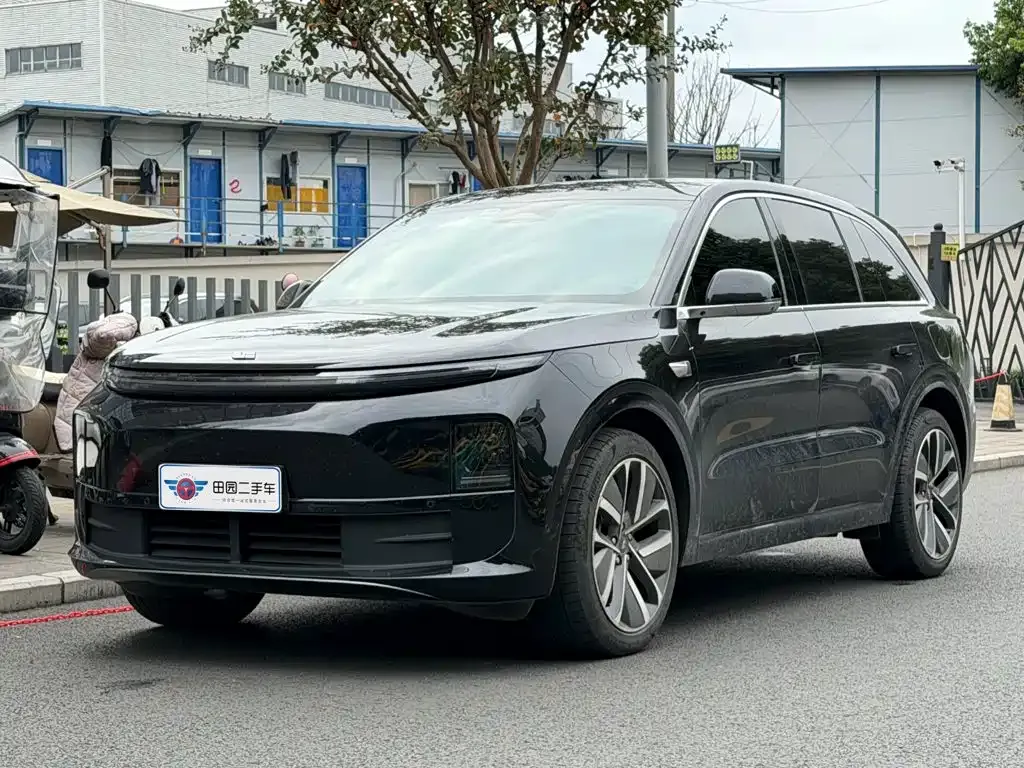 2024 Li Auto L6