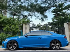 2021 Audi RS 5 2.9T Coupe Dark Gold Edition, синий — фото 3