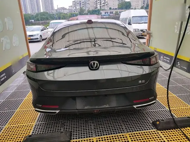 2023 Changan Lamore NE 1.5T GDI DCT Premium