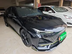 2022 Changan UNI-V 1.5T Sport, чёрный — фото 4