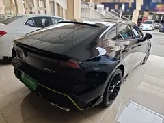 2022 Changan UNI-V 1.5T Sport, чёрный — фото 7