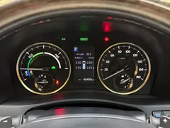 2023 Toyota Vellfire Crown Hybrid 2.5L HV Premium, белый — фото 18