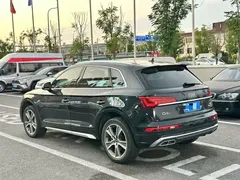 2022 Audi Q5L 45T Luxury Dynamic, чёрный — фото 9