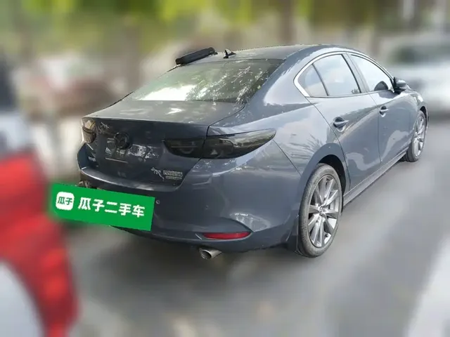 2021 Mazda 3 2.0L AT