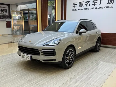 2023 Porsche Cayenne 3.0T Platinum Edition