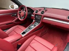2022 Porsche 718 Boxster 2.0T, белый — фото 8