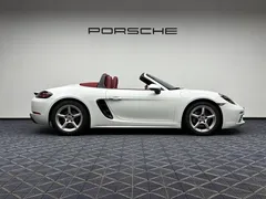 2022 Porsche 718 Boxster 2.0T, белый — фото 10