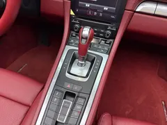 2022 Porsche 718 Boxster 2.0T, белый — фото 14