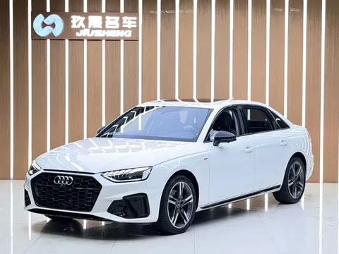 2022 Audi A4L 40 TFSI Luxury Sport