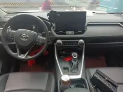2021 Toyota Wildlander 2.0L CVT 4WD Luxury, белый — фото 10