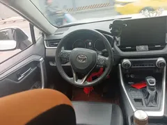 2021 Toyota Wildlander 2.0L CVT 4WD Luxury, белый — фото 11