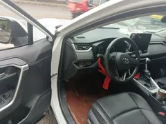 2021 Toyota Wildlander 2.0L CVT 4WD Luxury, белый — фото 17