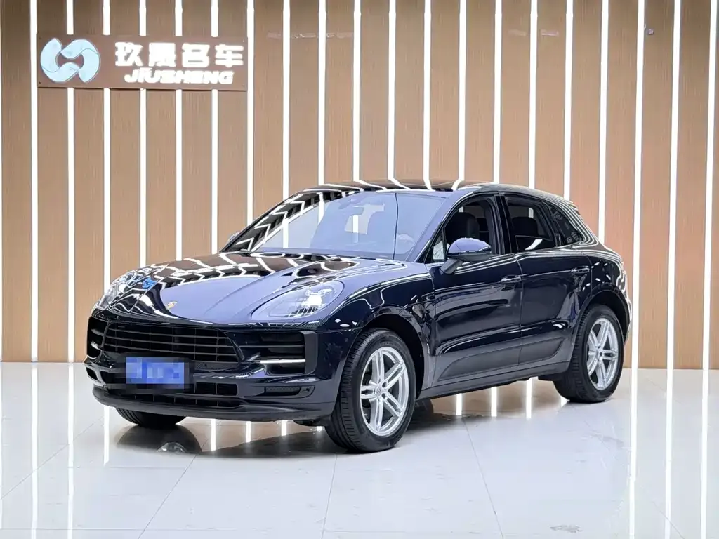 2021 Porsche Macan 2.0T