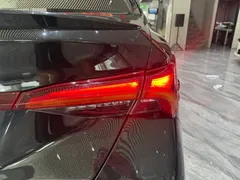 2021 Toyota Avalon 2.5L Luxury, чёрный — фото 22