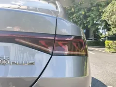 2021 BYD Qin PLUS EV 500KM Luxury — фото 8