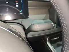 2025 BYD Qin PLUS DM-i PHEV Smart Driving 128km Advance, белый — фото 14