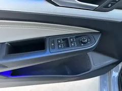 2023 Volkswagen Golf 280TSI DSG Pro — фото 8