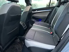 2023 Volkswagen Golf 280TSI DSG Pro — фото 9