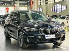 2022 BMW X5 30Li Premium M Sport Package, чёрный — фото 3