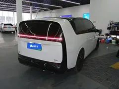 2025 Li Auto MEGA Home, белый — фото 3