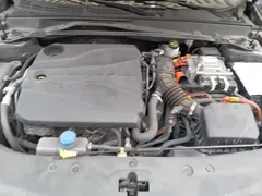 2023 Changan UNI-V iDD 1.5T 113km PHEV — фото 10
