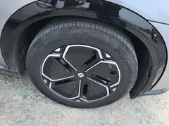 2025 Xiaomi YU7 RWD Long Range — фото 6