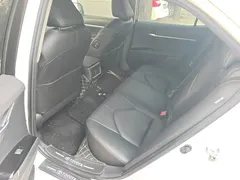 2021 Toyota Camry 2.0G Luxury, белый — фото 11