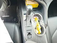 2021 Toyota Camry 2.0G Luxury, белый — фото 16