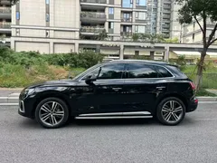 2022 Audi Q5L 40T Luxury Dynamic, чёрный — фото 4