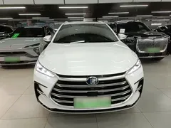 2021 BYD Tang DM-i PHEV 112km Premium, белый — фото 3