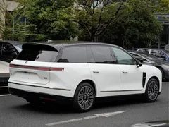 2026 Nio ES8 6-seat Executive Luxury, белый — фото 4