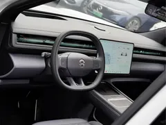 2026 Nio ES8 6-seat Executive Luxury, белый — фото 10