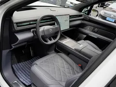 2026 Nio ES8 6-seat Executive Luxury, белый — фото 11