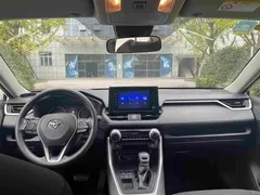 2020 Toyota RAV4 2.0L CVT 2WD Urban, белый — фото 5