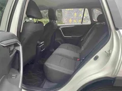 2020 Toyota RAV4 2.0L CVT 2WD Urban, белый — фото 6