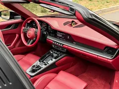2022 Porsche 911 Targa 4 3.0T, чёрный — фото 9