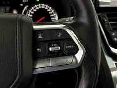 2022 Toyota Land Cruiser 3.5T Middle East, белый — фото 28