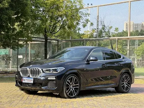 2021 BMW X6 Premium M Sport Package