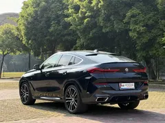 2021 BMW X6 Premium M Sport Package, чёрный — фото 5