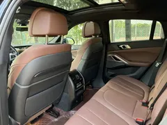 2021 BMW X6 Premium M Sport Package, чёрный — фото 14