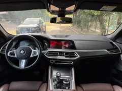 2021 BMW X6 Premium M Sport Package, чёрный — фото 18