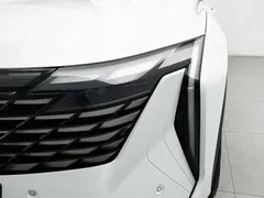 2023 Geely Atlas L 1.5TD DCT Luxury, белый — фото 7