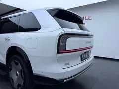2025 Zeekr 9X Ultra 70kWh 6-seat, белый — фото 29