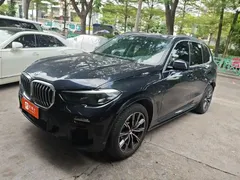 2021 BMW X5 M Sport Package, чёрный — фото 7