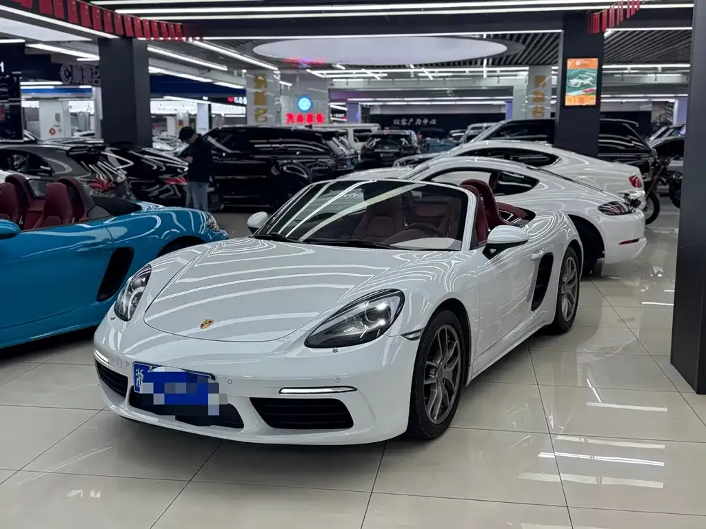 2020 Porsche 718 Boxster 2.0T