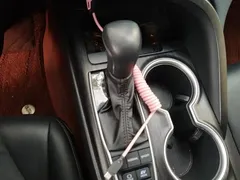 2023 Toyota Camry Hybrid 2.5HG Luxury, чёрный — фото 16