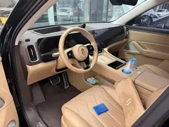 2025 Aito M8 EREV Max+ 53.4kWh 6-seat 192-line LiDAR, чёрный — фото 3