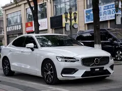 2022 Volvo S60 B4 Luxury, белый — фото 3